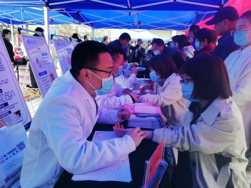 医院学党史办实事活动,医院义诊学党史为群众办实事活动