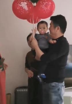 沈腾王琦近况,沈腾3岁儿子正脸照