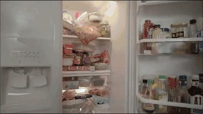 冰箱胶条发霉拆下来用什么泡,冰箱的胶条发霉难清洗教你一绝招