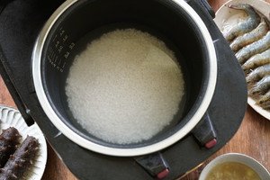 海参鲍鱼菇捞饭,菌菇海参捞饭