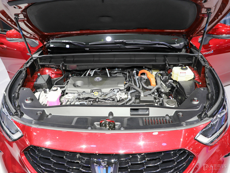 新款起亚嘉华实车曝光,2022丰田皇冠陆放豪华版图片