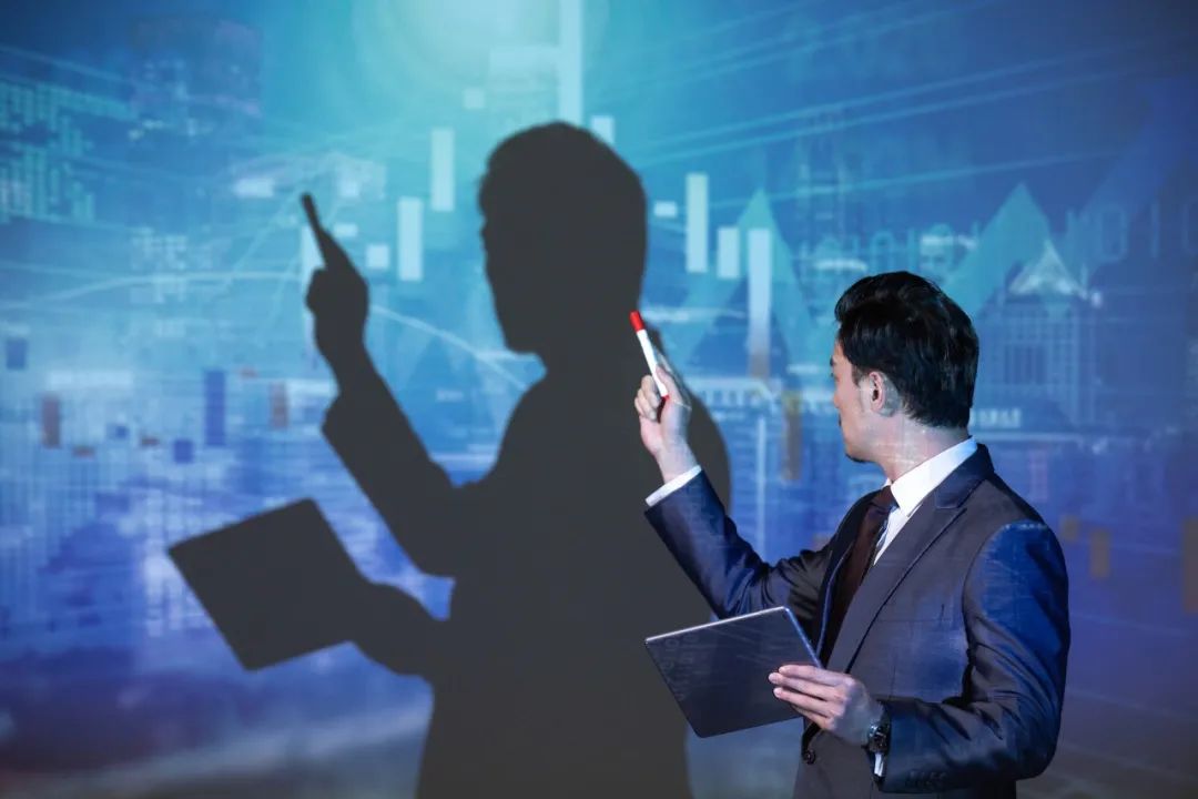 中国第一股民杨百万的股市传奇,中国第一股民杨百万的炒股技巧