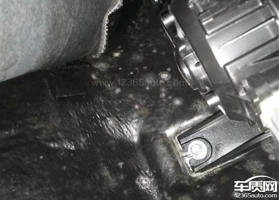 车辆漏水的排查过程及维修方案,车辆质量问题造成的漏水