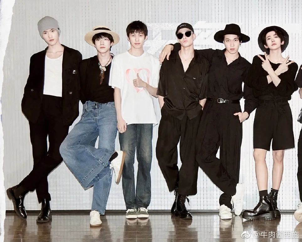 豆瓣与虎扑哪个好,豆瓣和虎扑哪个好