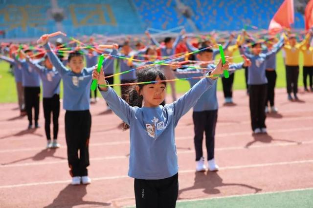 体育选项走班制怎么安排课程,体育选项走班是什么