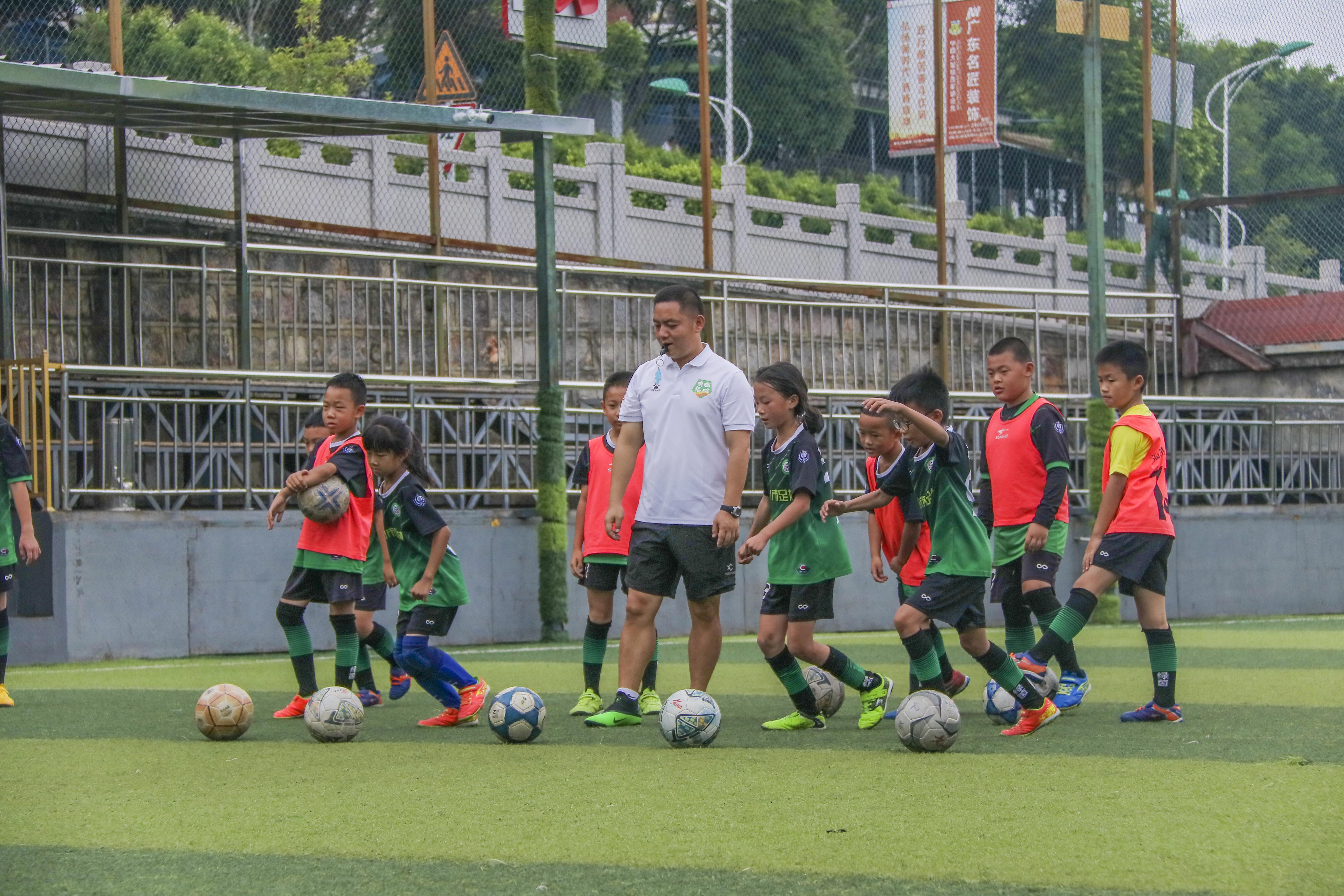 云南省足球青训体系丙级考核,2024中国足协教练员培训班云南