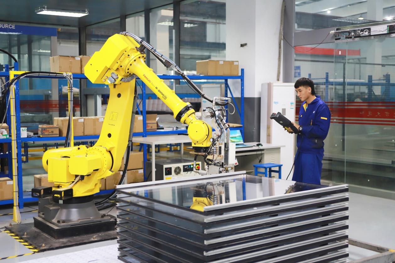 深圳上市公司创新密码｜方大集团：我是建筑的“服装师”