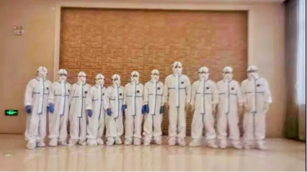 坚守一线抗击疫情,向支援一线抗击疫情的人员致敬