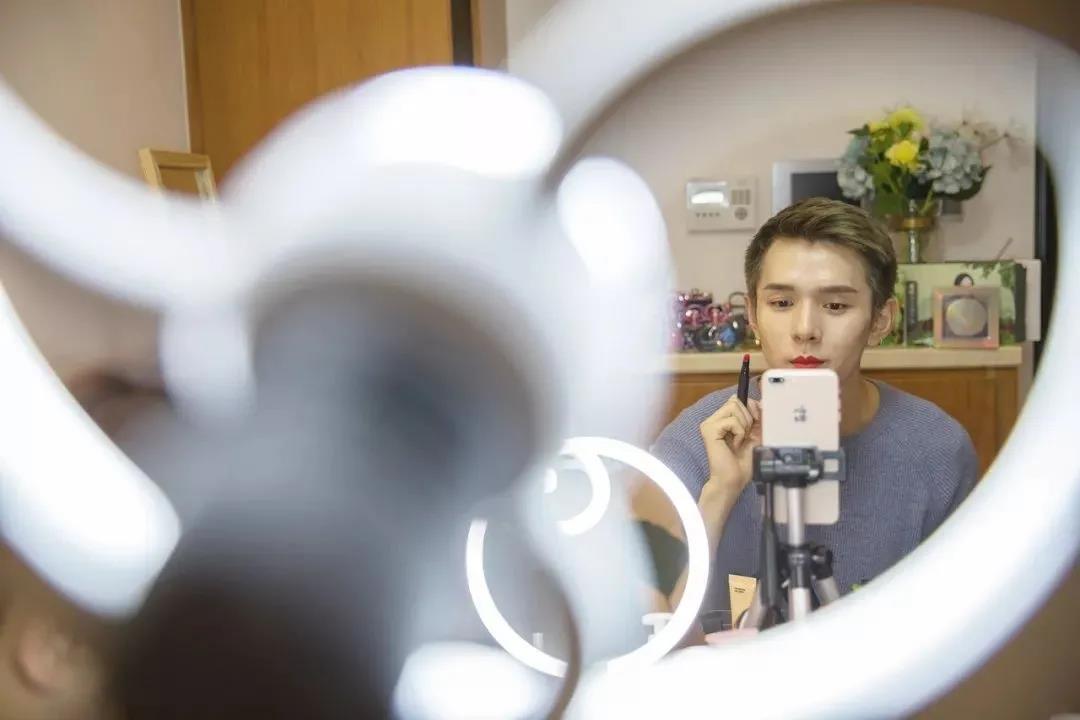 直播间可以说全网最低价吗,直播间告别的礼物