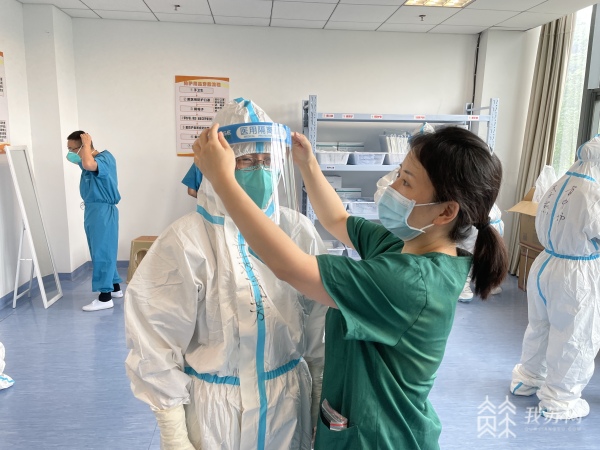 江苏省中医院的肺宁合剂怎么样,云南省中医院自制的肺宁合剂