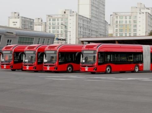 韩国公交车vs日本公交车,韩国公交车与中国公交车