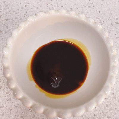 葱焖鲍鱼最正宗的做法,鲜味十足的葱油鲍鱼