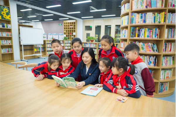 中国故事｜东营市春晖小学：“共生课程”创生学校育人新生态