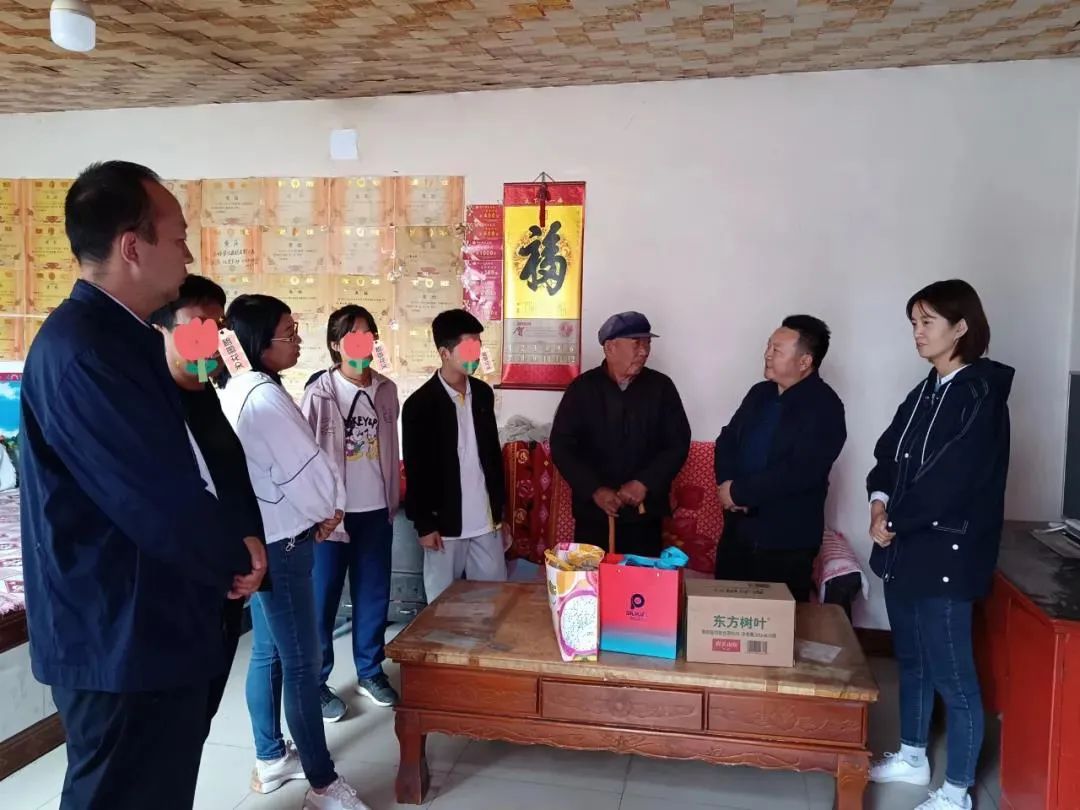 我为群众办实事|凉州区扎实做好“一老一小一困”关爱服务工作