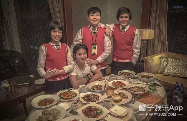 爱上查美乐韩以烈现状,爱上查美乐以烈美乐相差几岁