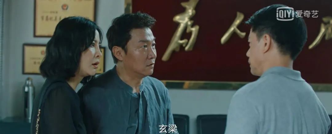 我的朋友圈因为迷雾剧场吵翻了