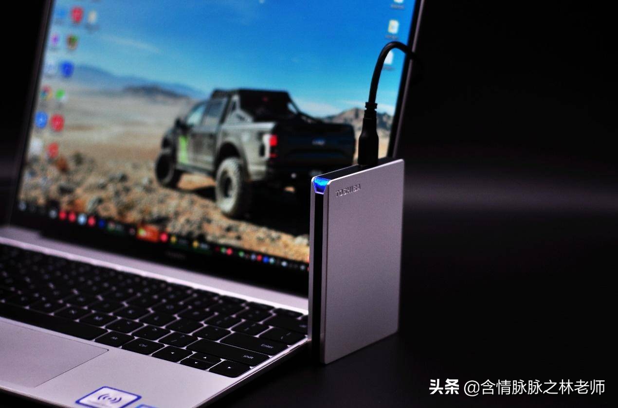 那些一路奔波在路上人们，618随身办公好物推荐