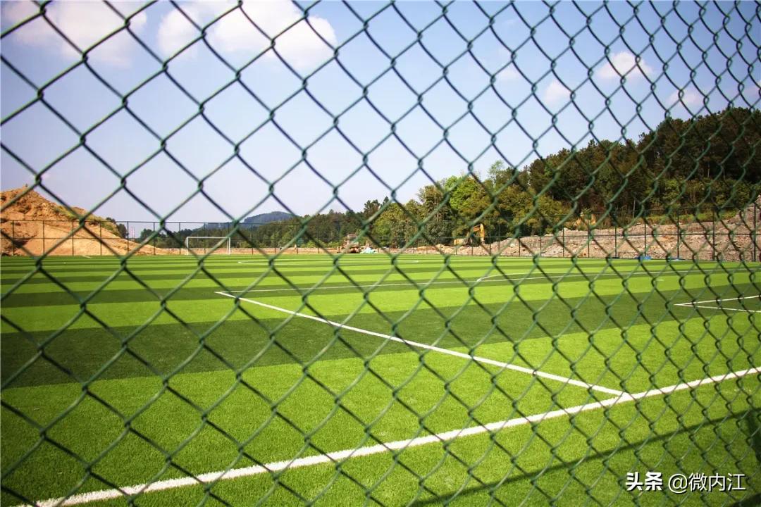 内江新足球运动场,内江开放的足球场