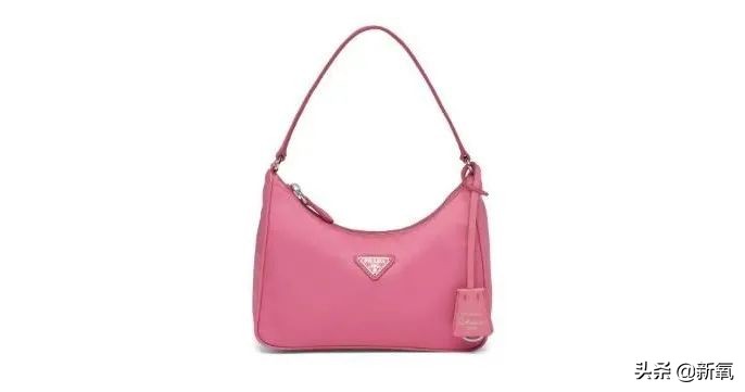 抄袭正牌总裁夫人的MiuMiu，张大奕最新暗戳戳挑衅的文案也太够了