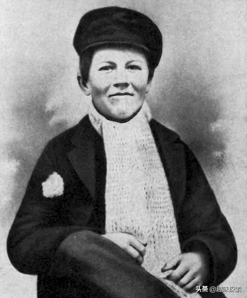 小时被视为低能儿，长大有2000多项发明，他留下世纪预言实现了？