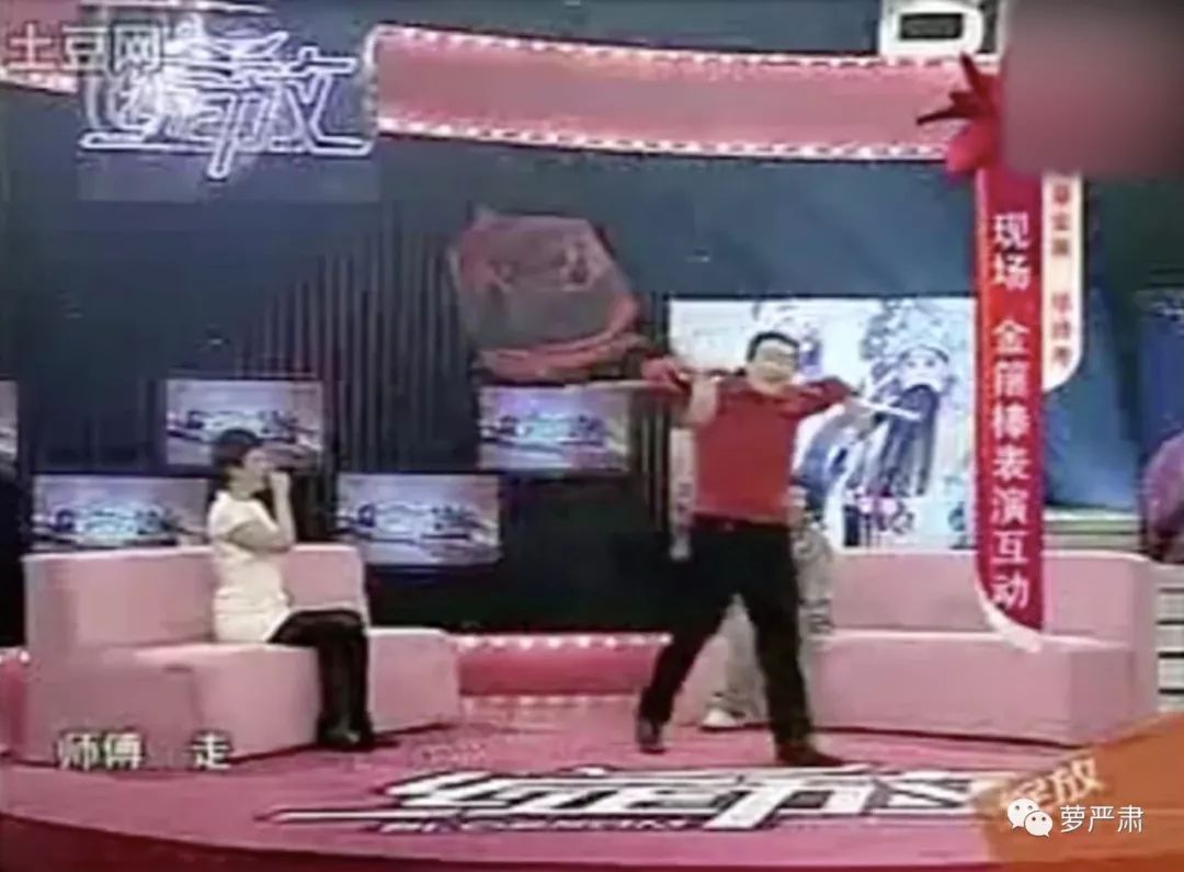 从万人力挺到群嘲，只要两年