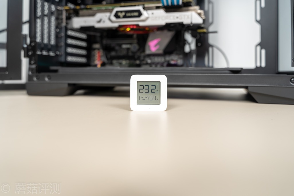 七彩虹1080ti相当于现在什么显卡,游戏显卡钉子户