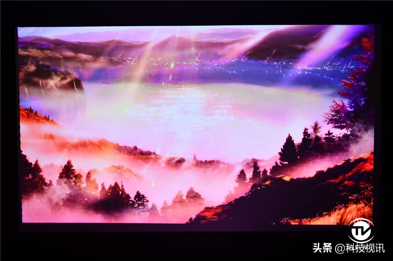 护眼便携影院高亮激光投影,流光溢彩显示器神光同步