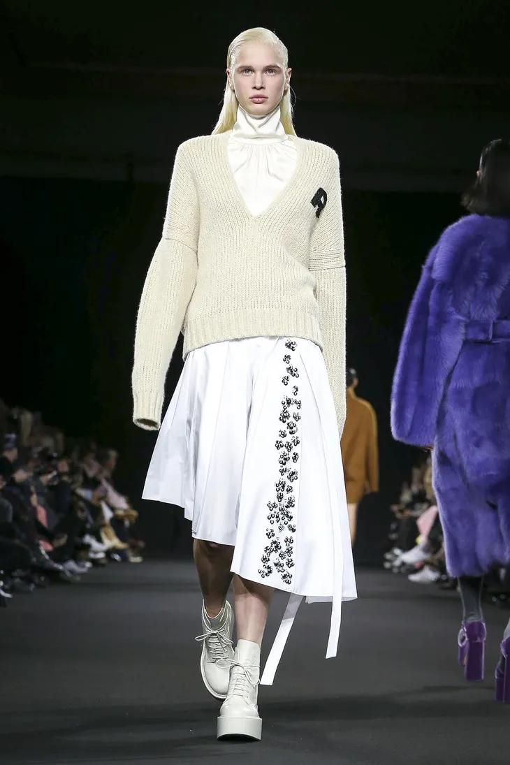 jennie同款提花高领毛衣,jennie同款开衫毛衣