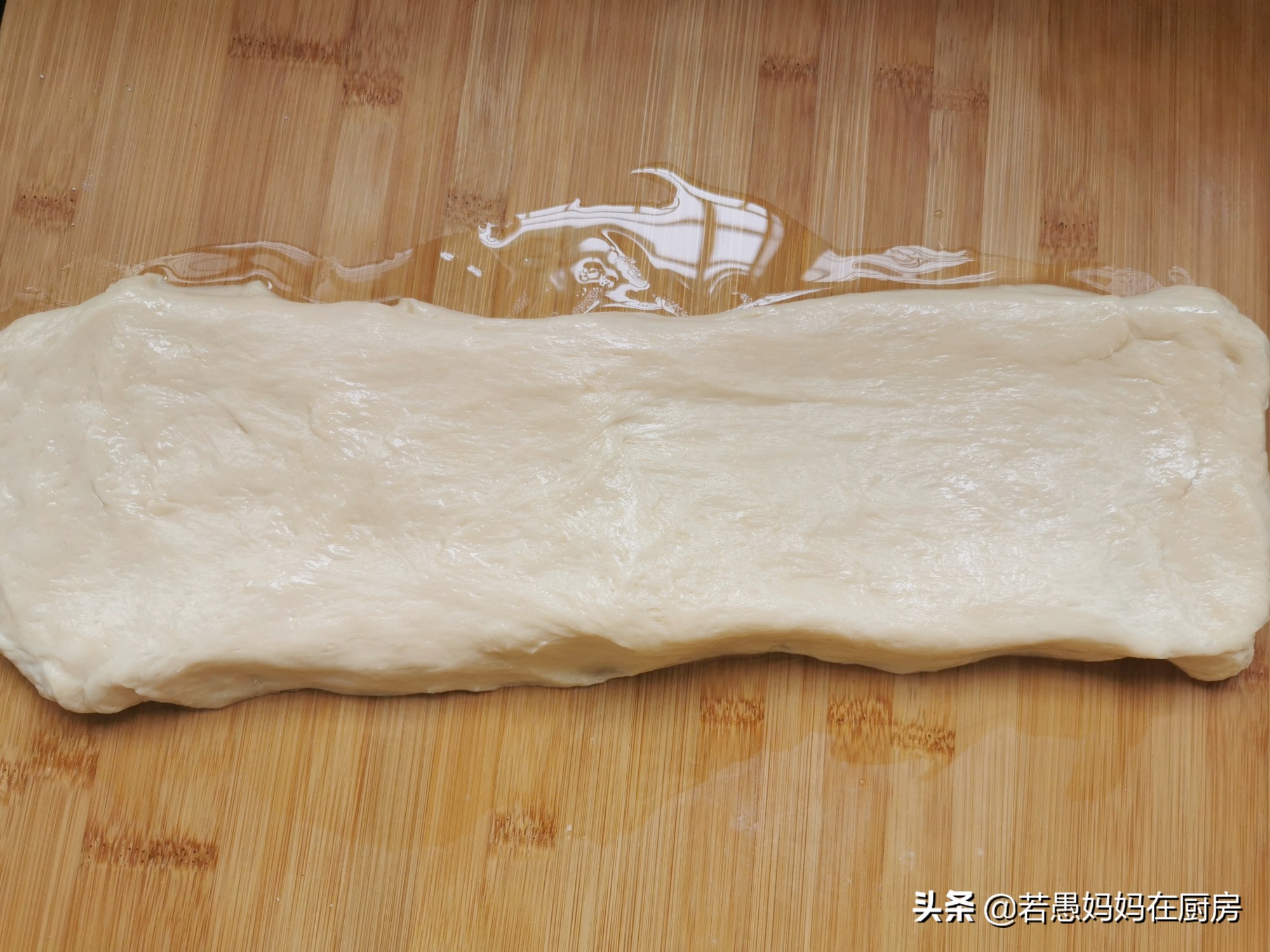 怎样在家做油条外酥里软,自制安全健康油条蓬松酥脆