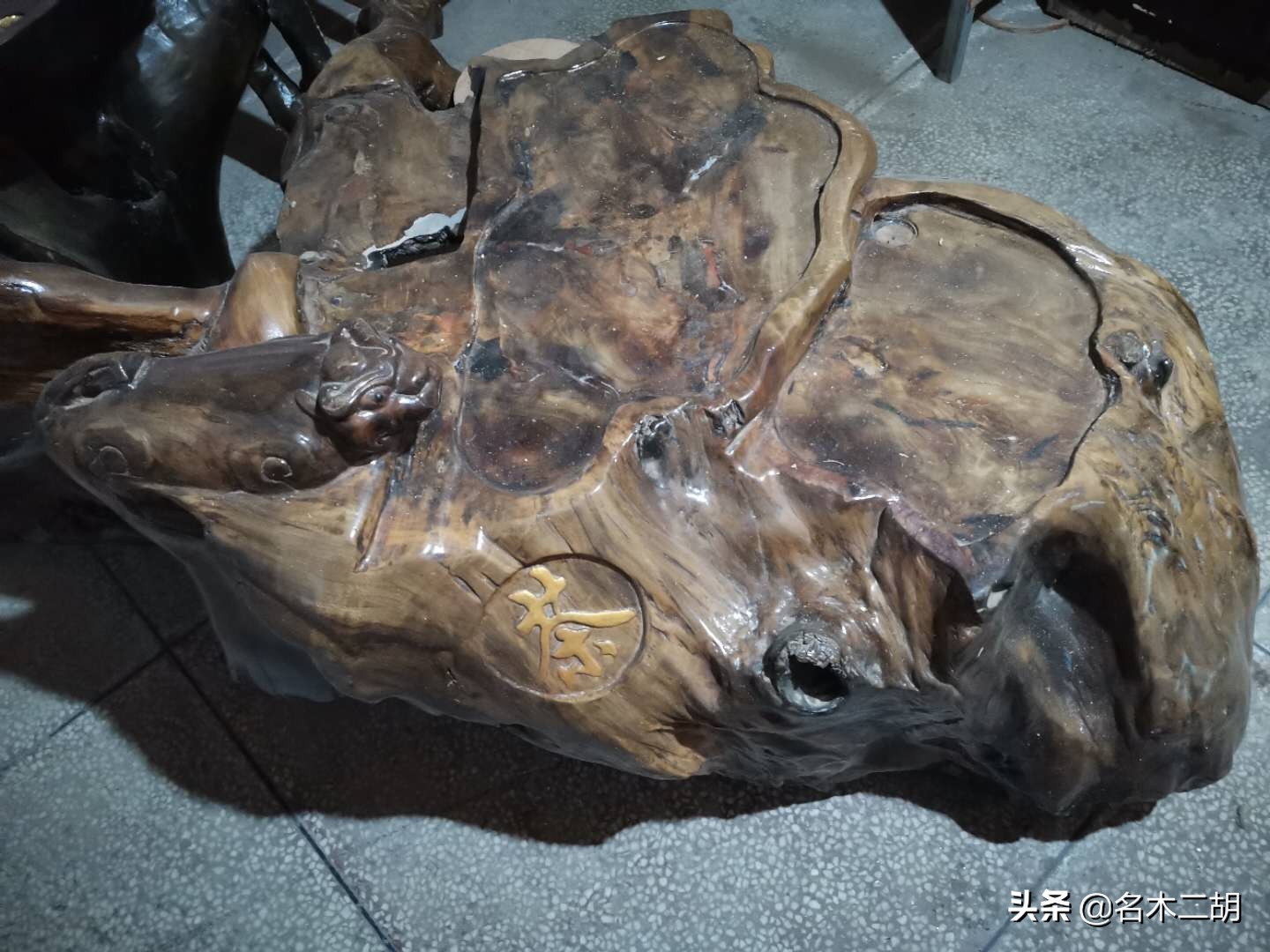 香樟阴沉木和金丝楠阴沉木的区别,金丝楠木阴沉木和非阴沉木哪个香