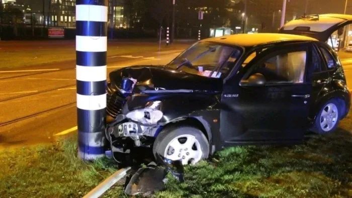 长途私家司机在高速上群发微信接客、语音闲聊，你遇到会怎么做？