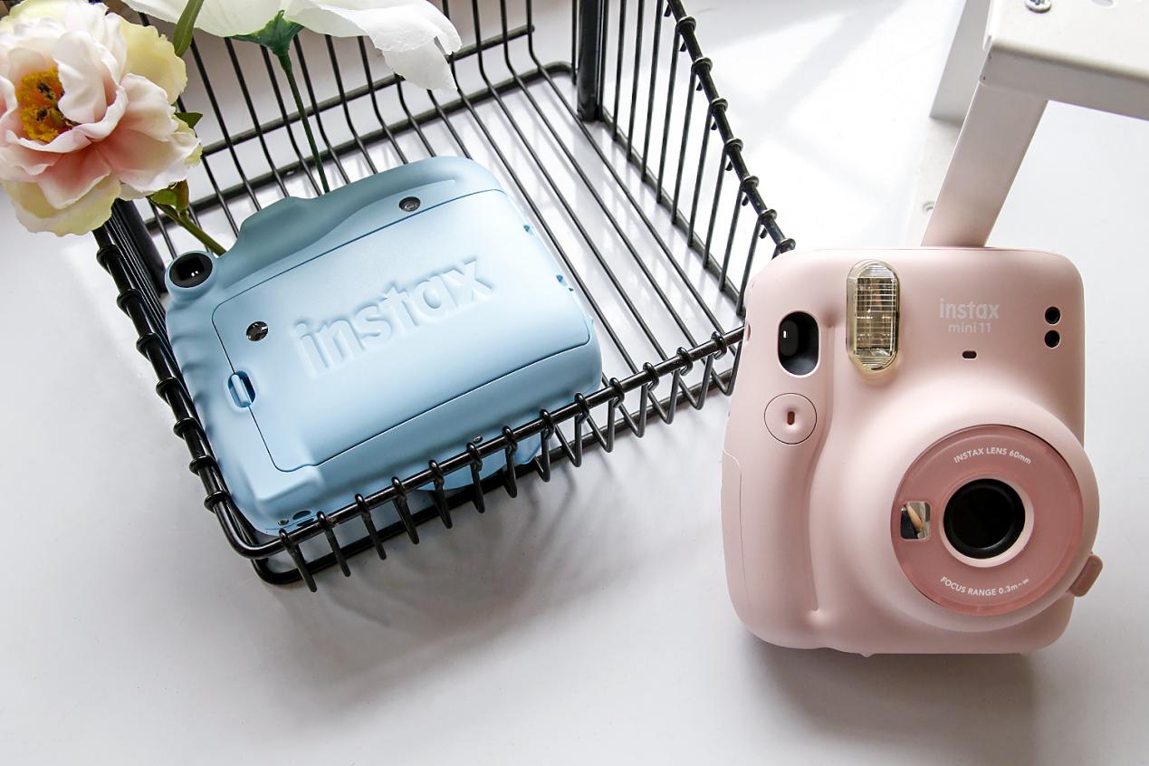 instaxmini11怎么用,富士拍立得instaxmini11拍摄效果