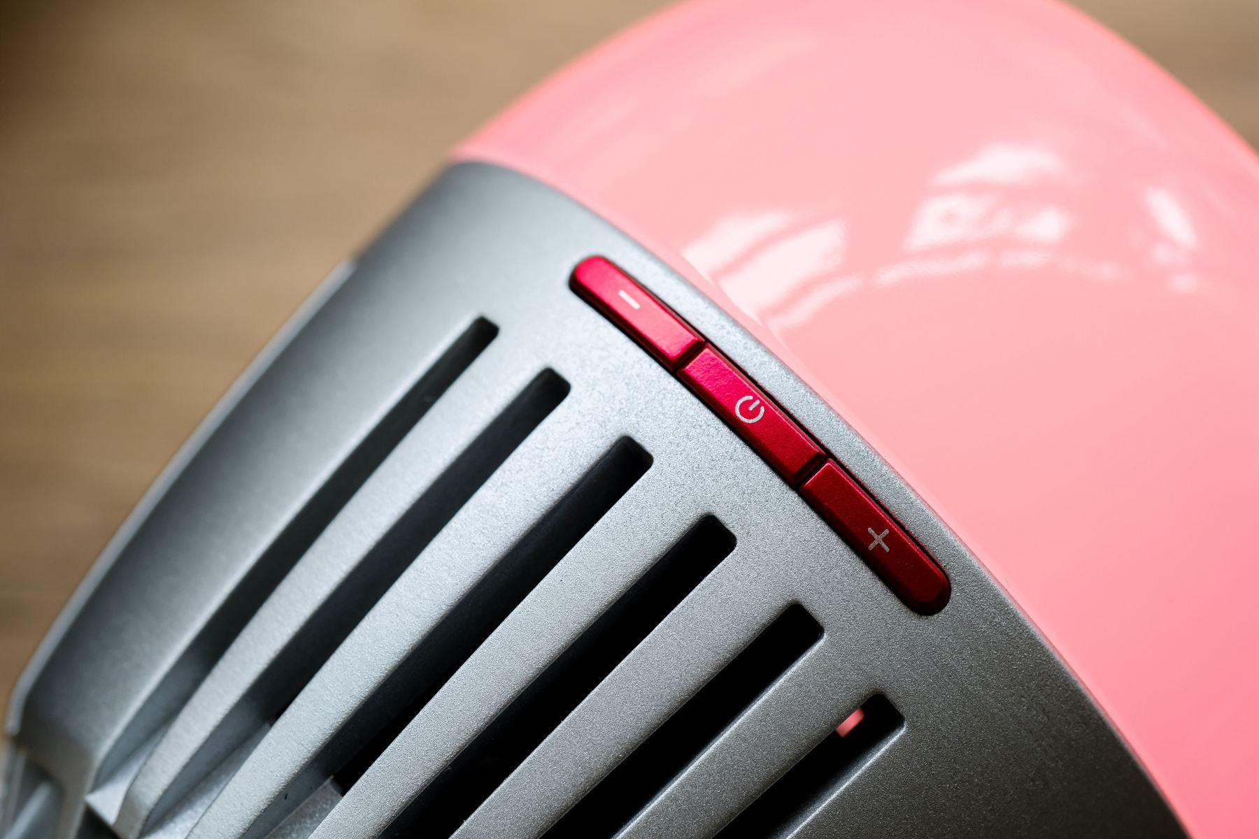 爱图仕b7c如何变色,爱图仕accentb7c