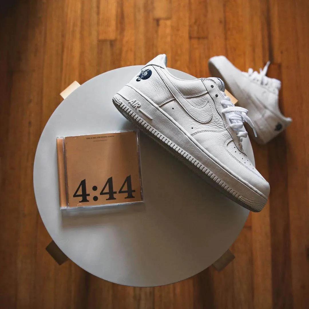 吹水鸭先知｜当宇航员、藤原浩、ow球鞋出现在老师的脚上...