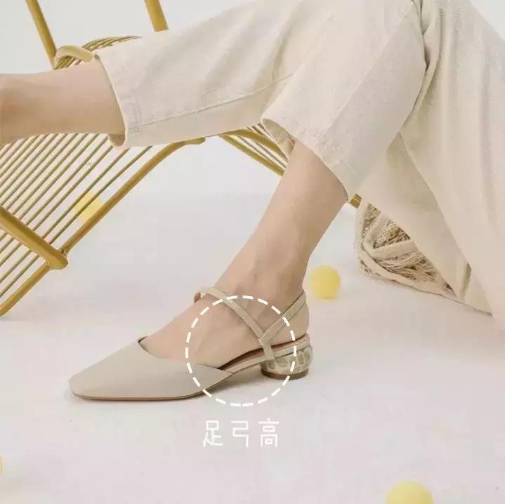 为什么穿鞋总磨脚后跟鞋底,为什么单鞋都磨脚