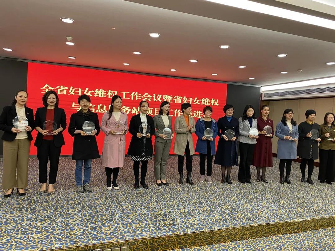 广汕汕铁路汕头南站最新进展,汕汕高铁汕头南站建在什么地方