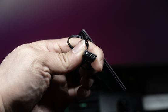 rogstrix雷鹰850g测评,rogstrix雷鹰550w