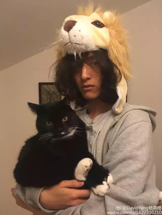 从200斤的胖子晋升到排名前八的世界超模！他是走出去的山西牛人