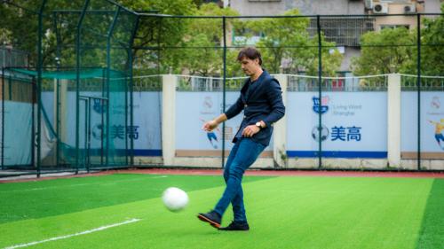 莫伦特斯绝杀皇马视频,莫伦特斯最新比赛视频