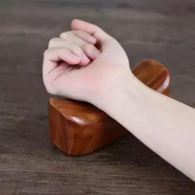 自学中医把脉的方法步骤,你了解的中医怎么看病的