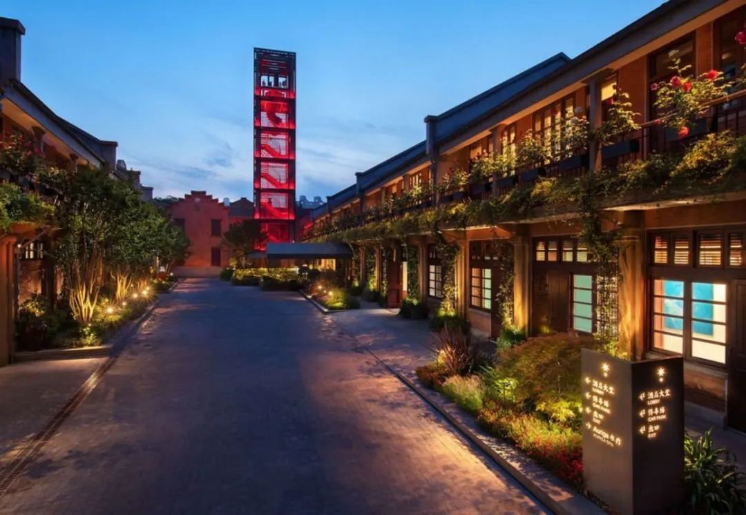 住进风景里民族风情酒店,入住高颜值酒店的感觉