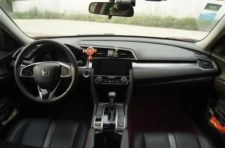 10万左右思域,10万买思域能买几年的