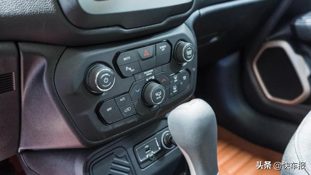 jeep自由侠野性十足,jeep自由侠是一款小尺寸的suv