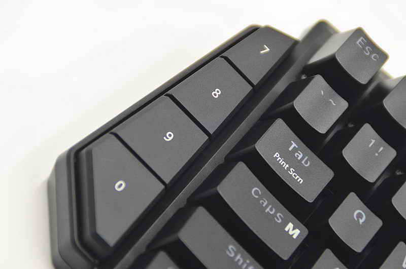 鐩栦笘灏忛浮鎺屾満鐜╁湴骞崇嚎,灏忛浮鏈烘閿洏璇勬祴