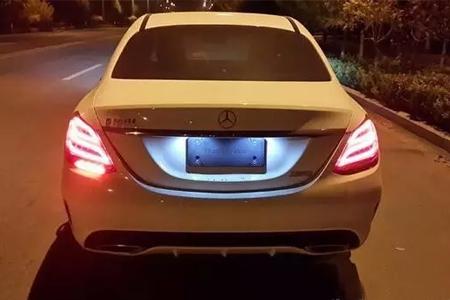 油箱是用什么材质做的,塑料油箱是什么做的