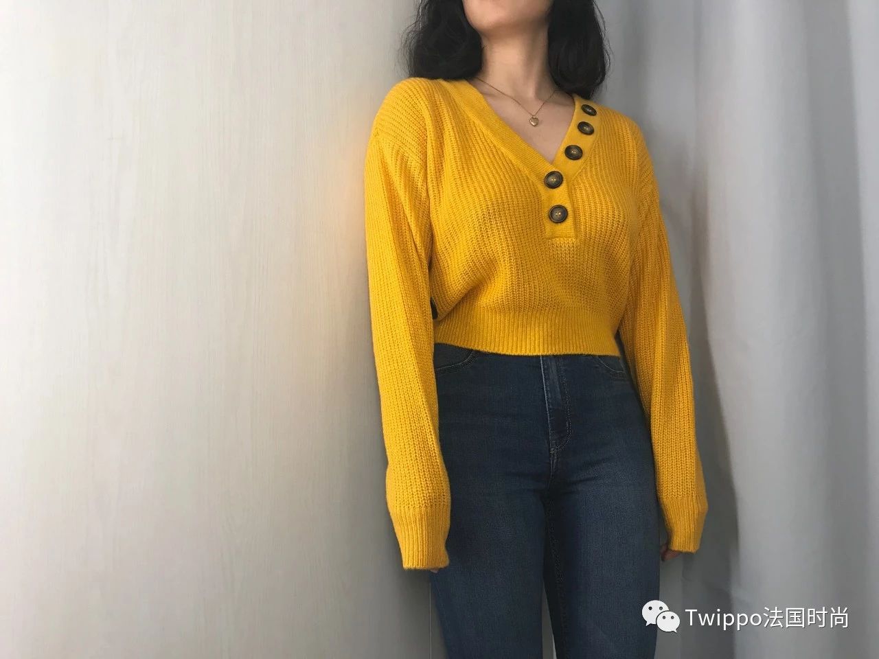 过年穿搭试衣间示范照着穿就对了,初秋试衣间玩转穿搭新潮流