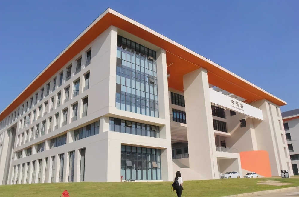 广东科贸职业学院住宿费,广东科贸职业学院宿舍功率用多大