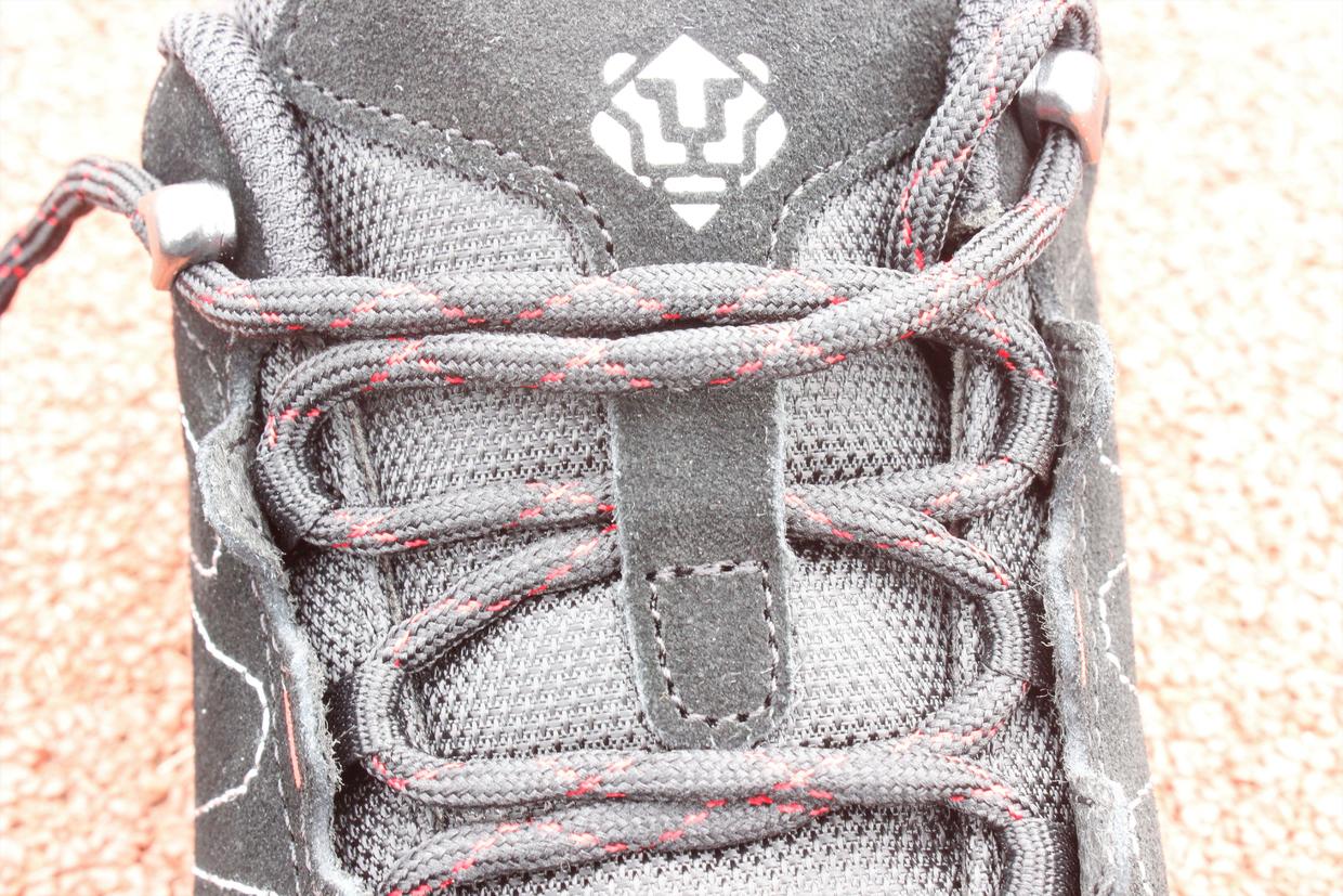 徒步选择什么样的鞋,公认脚感最好的10双登山徒步鞋