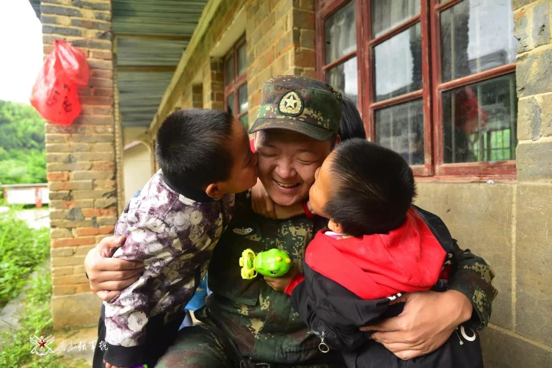 贫困山区学校爱心公益,只有七个学生的乡村学校