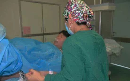 顺产时应该注意哪些事项,顺产整个流程及注意事项